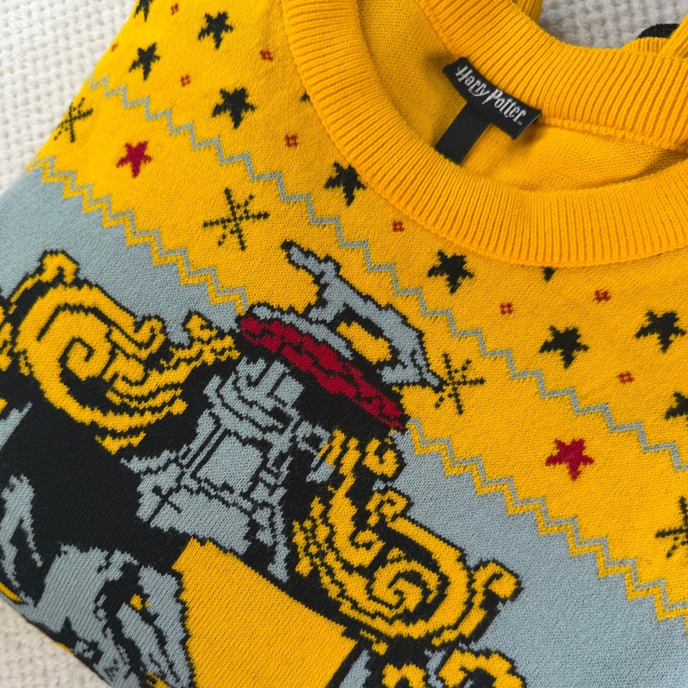 Harry Potter Hufflepuff House Crest Ugly Christmas Sweater XXL Yellow Black Knit